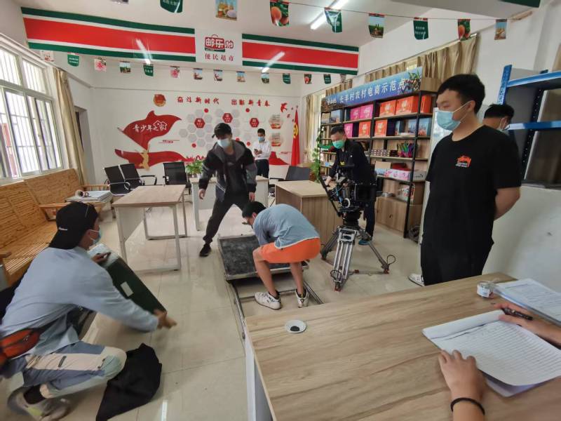 相山区广告片拍摄公司：极简主义践行者，少即是多的视觉哲学
